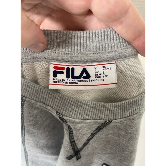 Fila Women's Sweatshirt Grey Long Sleeve Crewneck Size Small - Picture 7 of 7